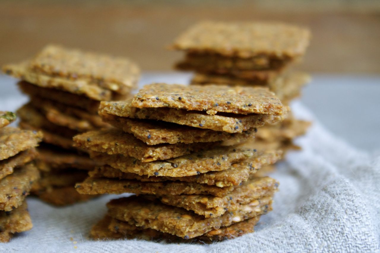 The Essential Cracker: Quinoa, Flax + Poppyseed (Vegan, Gluten-Free) - in pursuit of more
