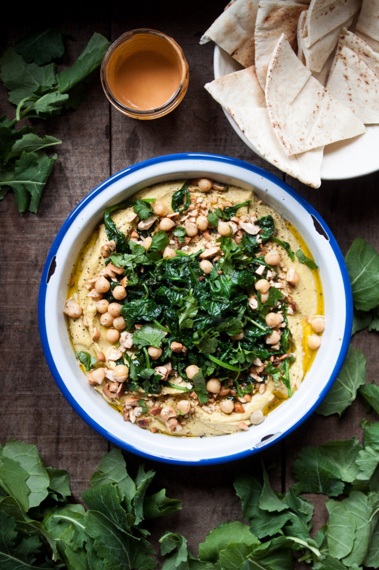 Chipotle Hummus Platter with Cashews + Greens 